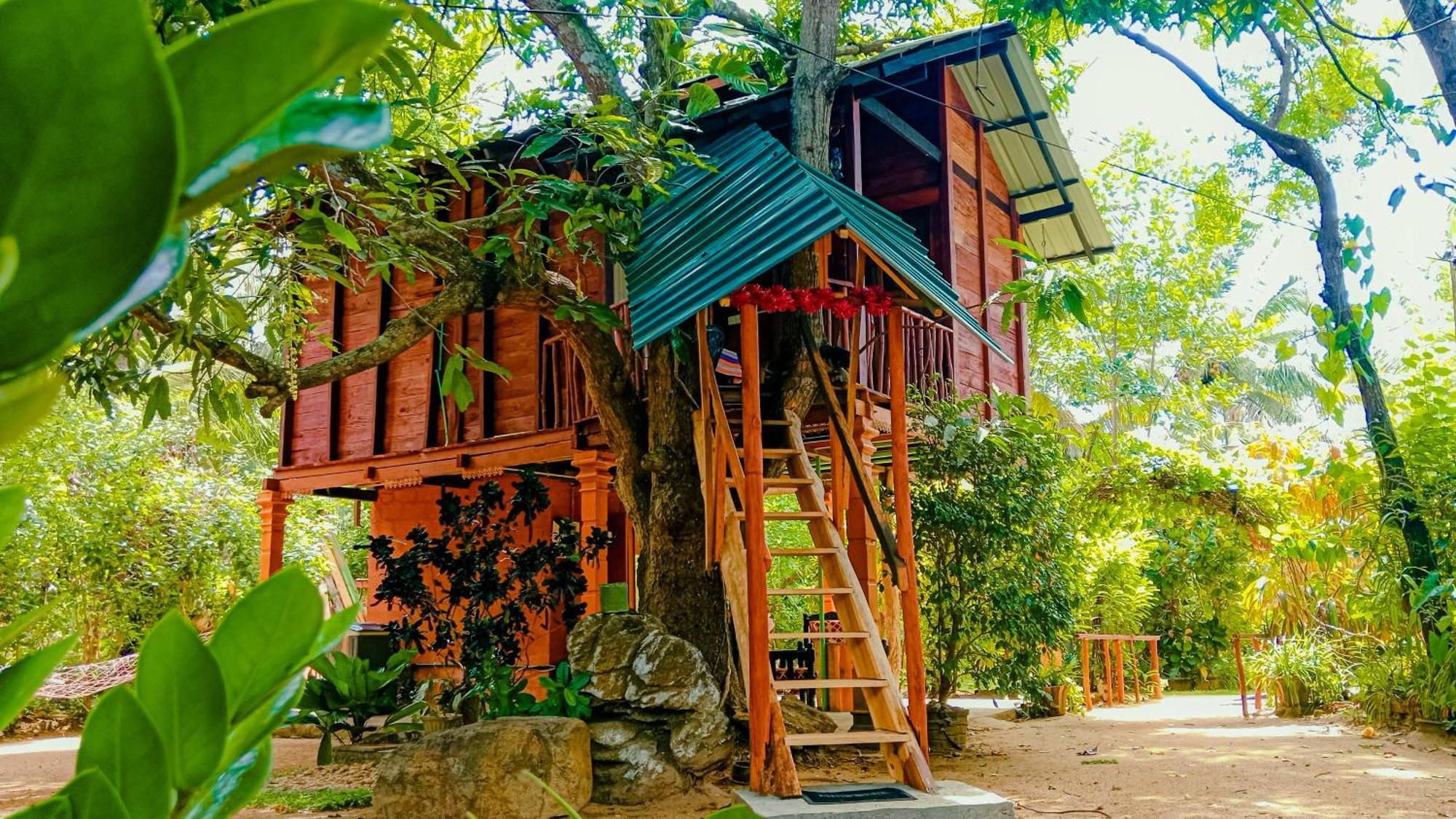 Sigiri Sky Home & Treehouse Sigiriya Bagian luar foto
