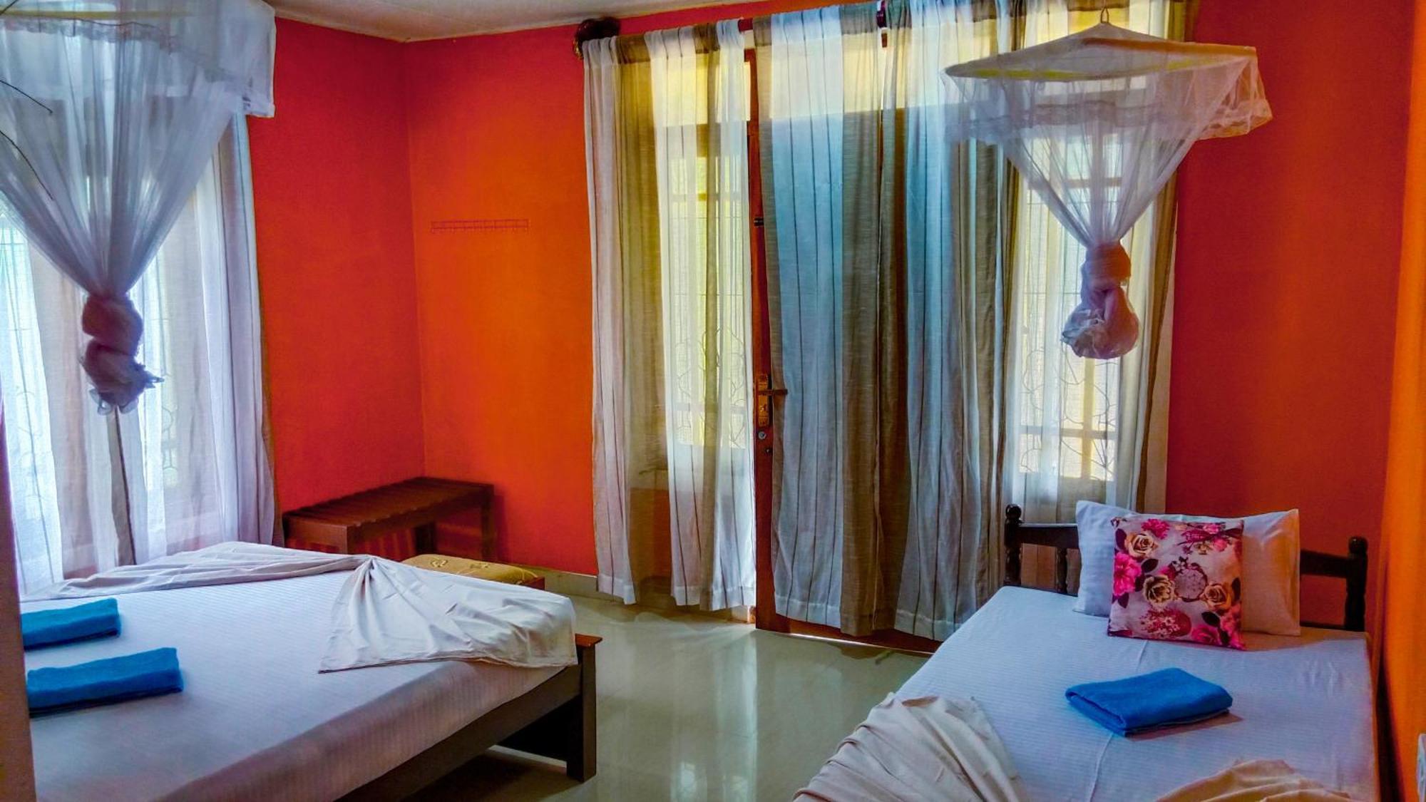 Sigiri Sky Home & Treehouse Sigiriya Bagian luar foto