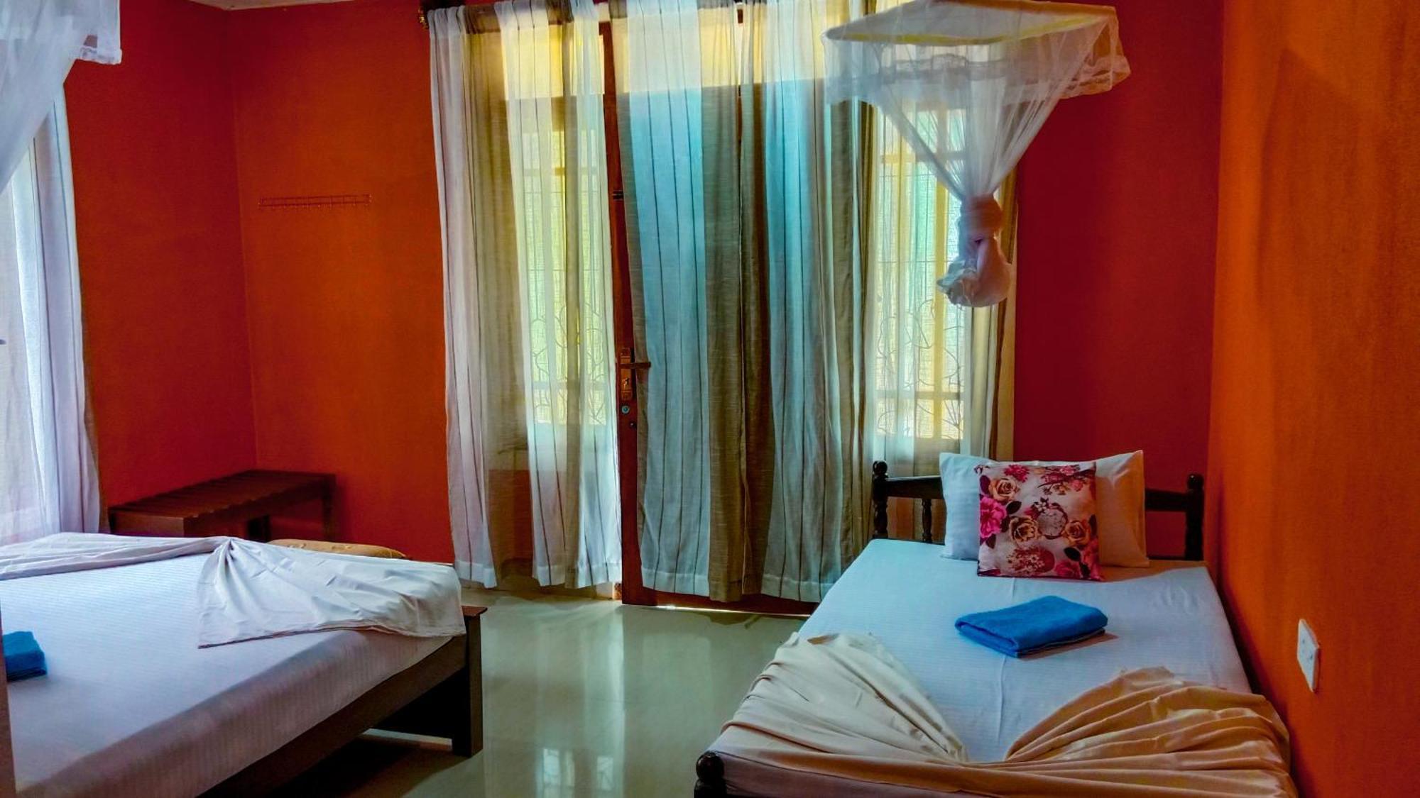Sigiri Sky Home & Treehouse Sigiriya Bagian luar foto