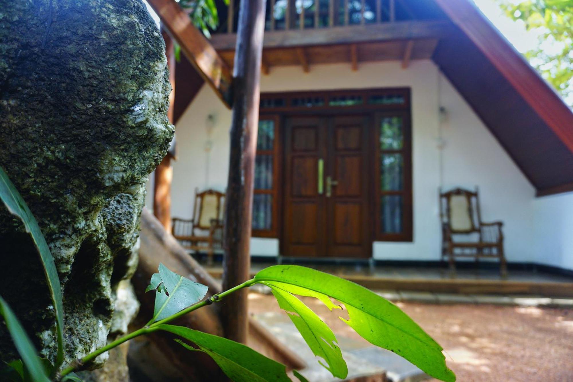 Sigiri Sky Home & Treehouse Sigiriya Bagian luar foto