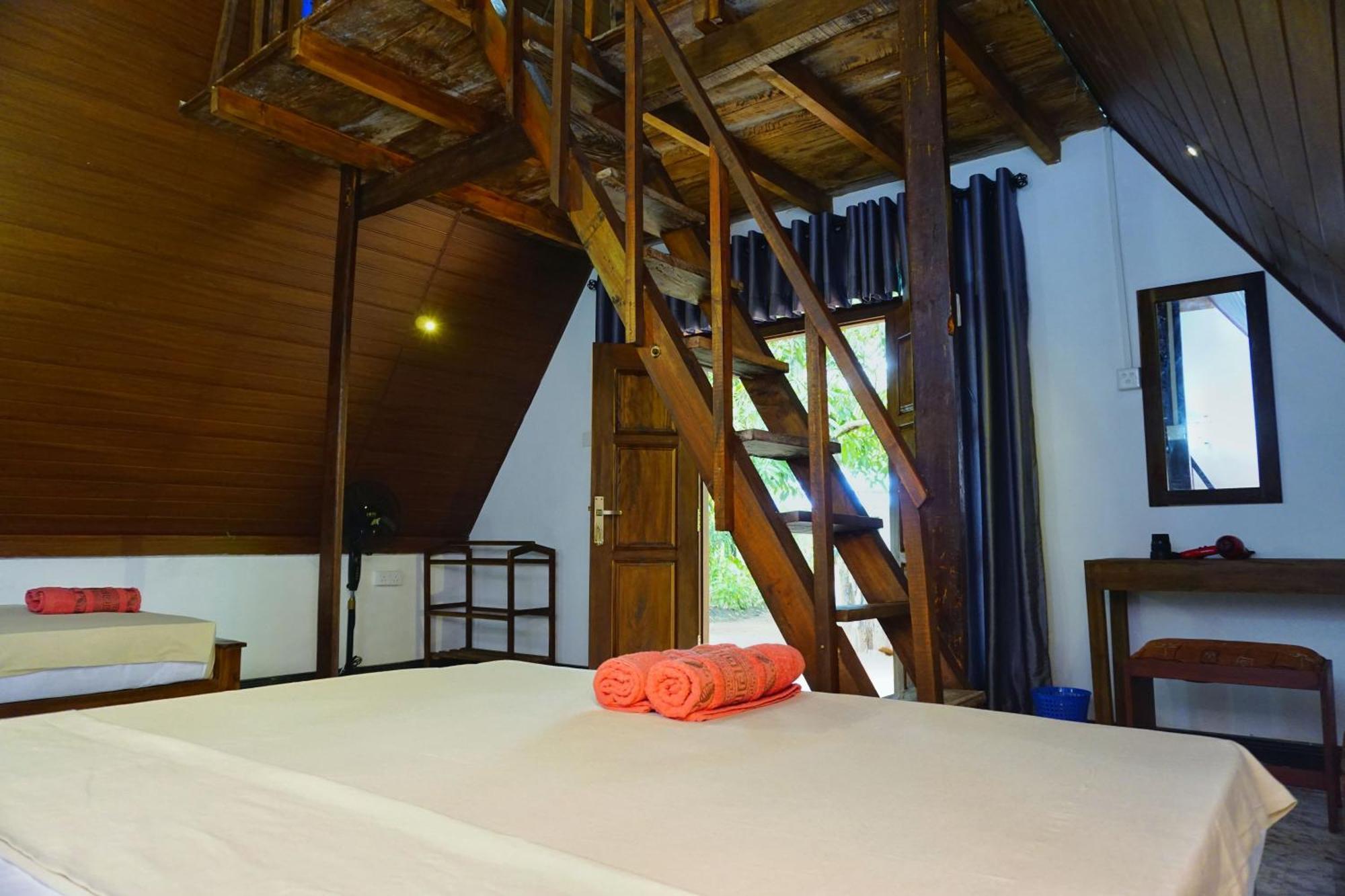 Sigiri Sky Home & Treehouse Sigiriya Bagian luar foto