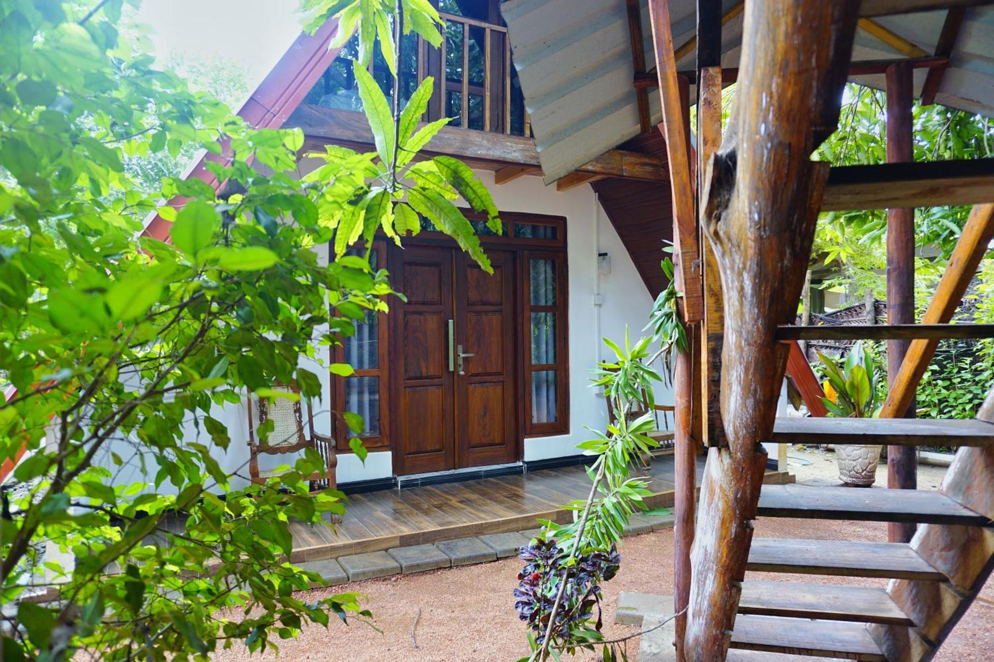 Sigiri Sky Home & Treehouse Sigiriya Bagian luar foto